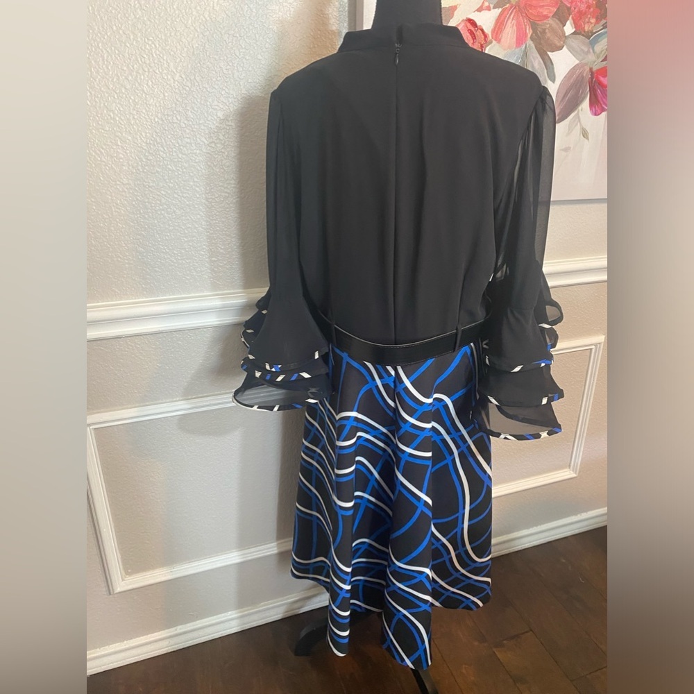 NWT Connectome Dress || Size: (16) see measurements || Black, Blue, White - Picture 6 of 8